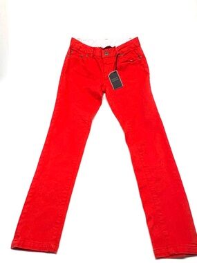 Powder Room “Jessica” Skinny Denim Capris-Vibrant Red-NWT-Size 3